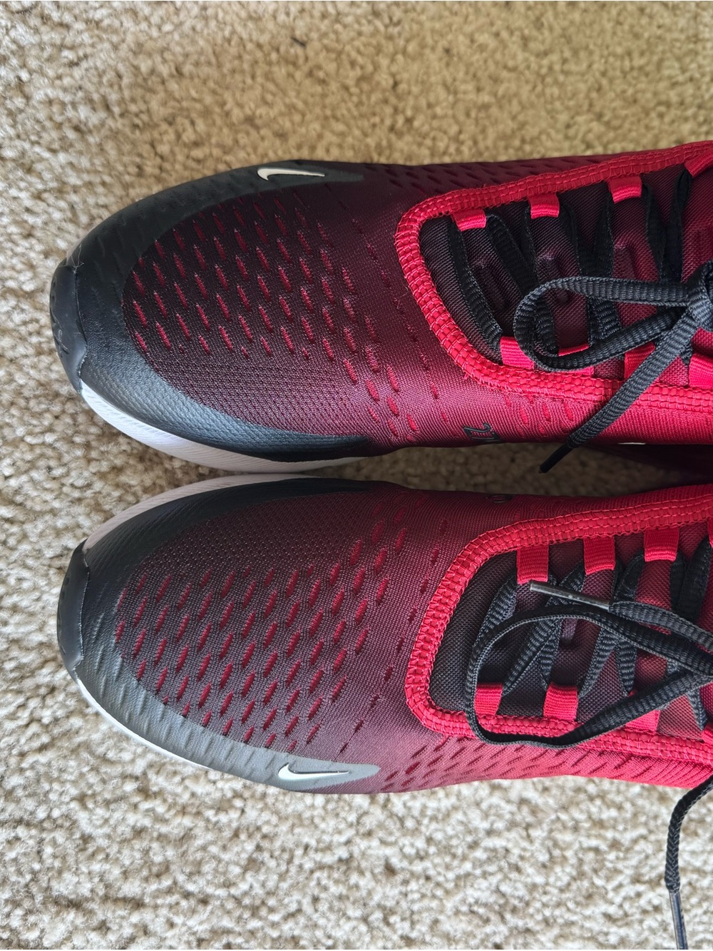 Nike Air Max 270 - Picture 11 of 12